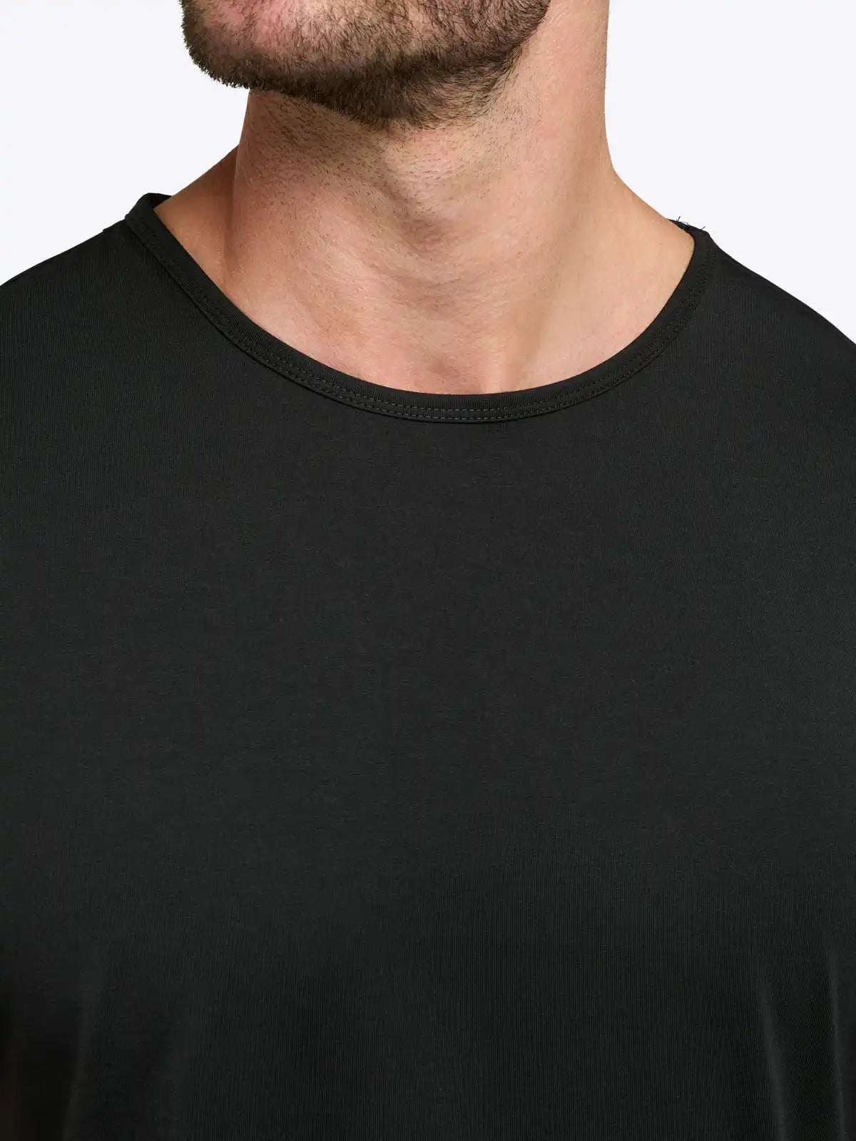 AO Curve-Hem Tee | White Signature-fit PYCA Pro®