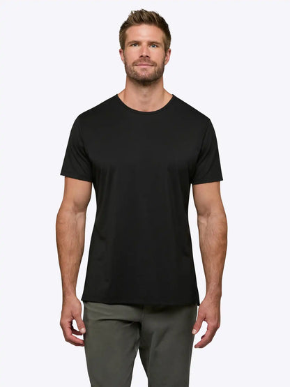 AO Split-Hem Tee | Black Signature-fit PYCA Pro®