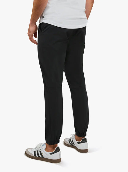AO Jogger Pant | Dark Pine Slim-fit Versaknit®