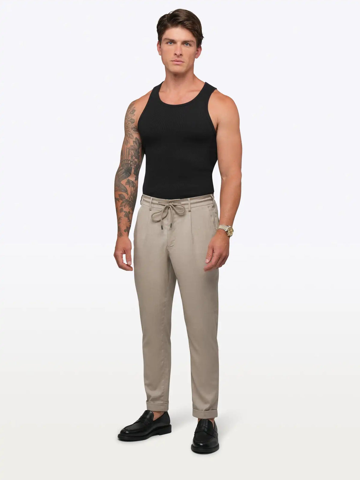 Essential Fitted Rib Tank 6 Pack | Black Form-Fitting