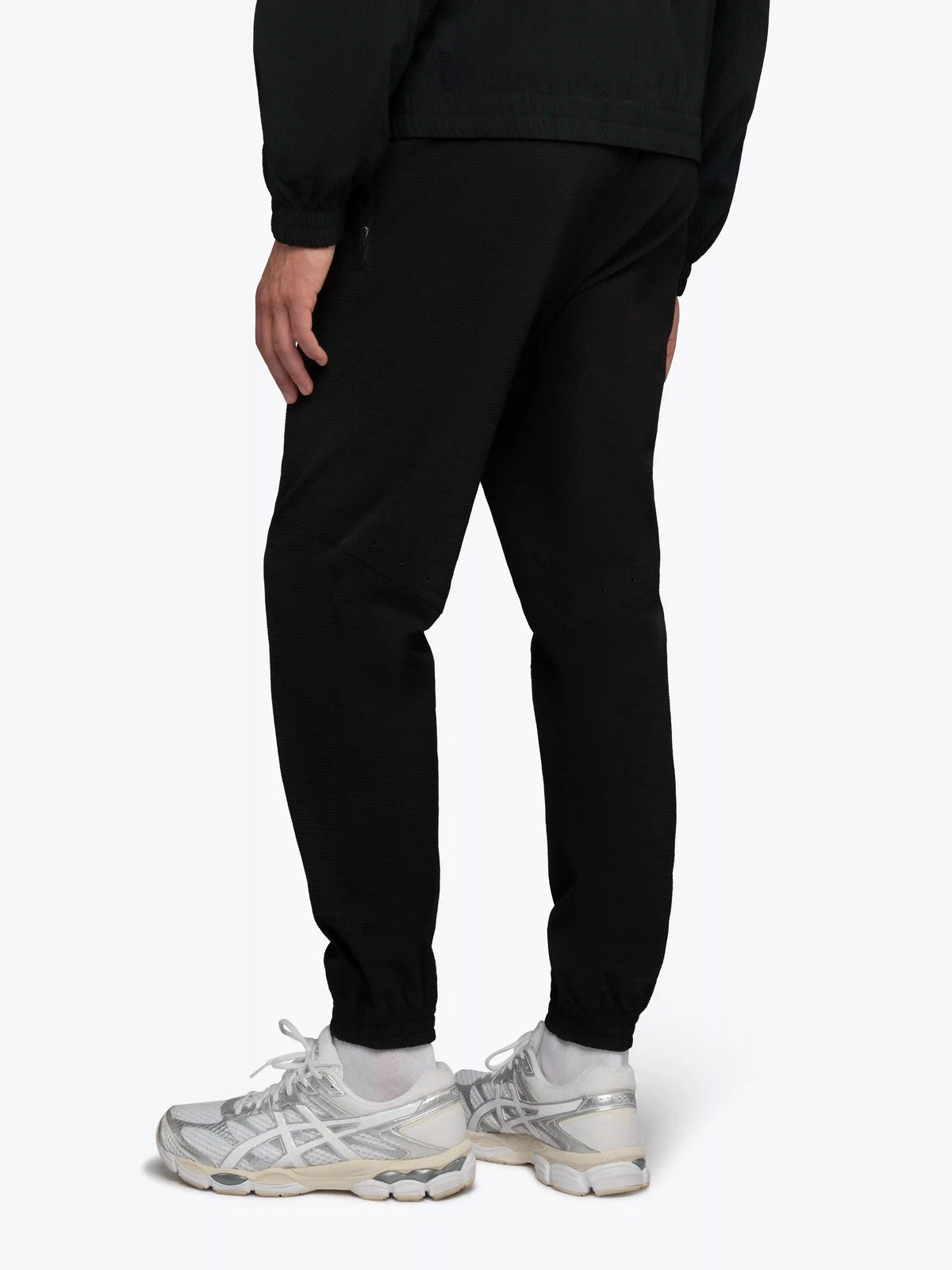 Traverse Textured Jogger | Black Modern-Slim