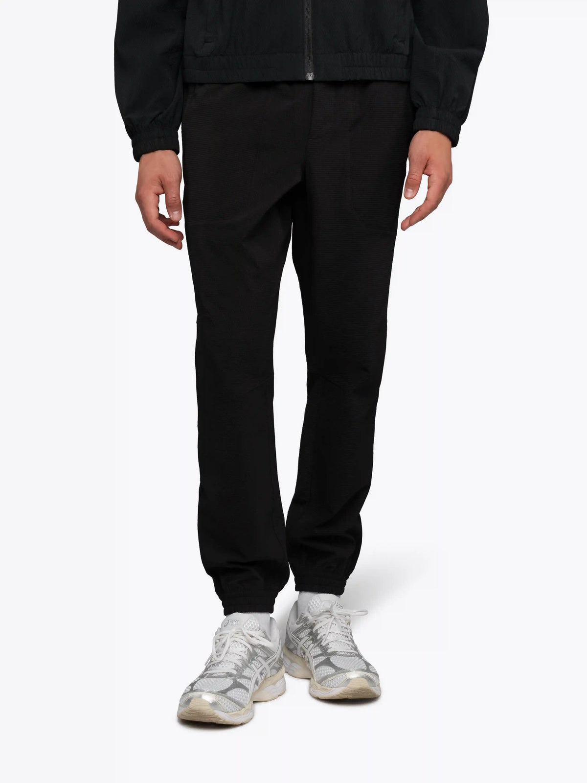 Traverse Textured Jogger | Black Modern-Slim