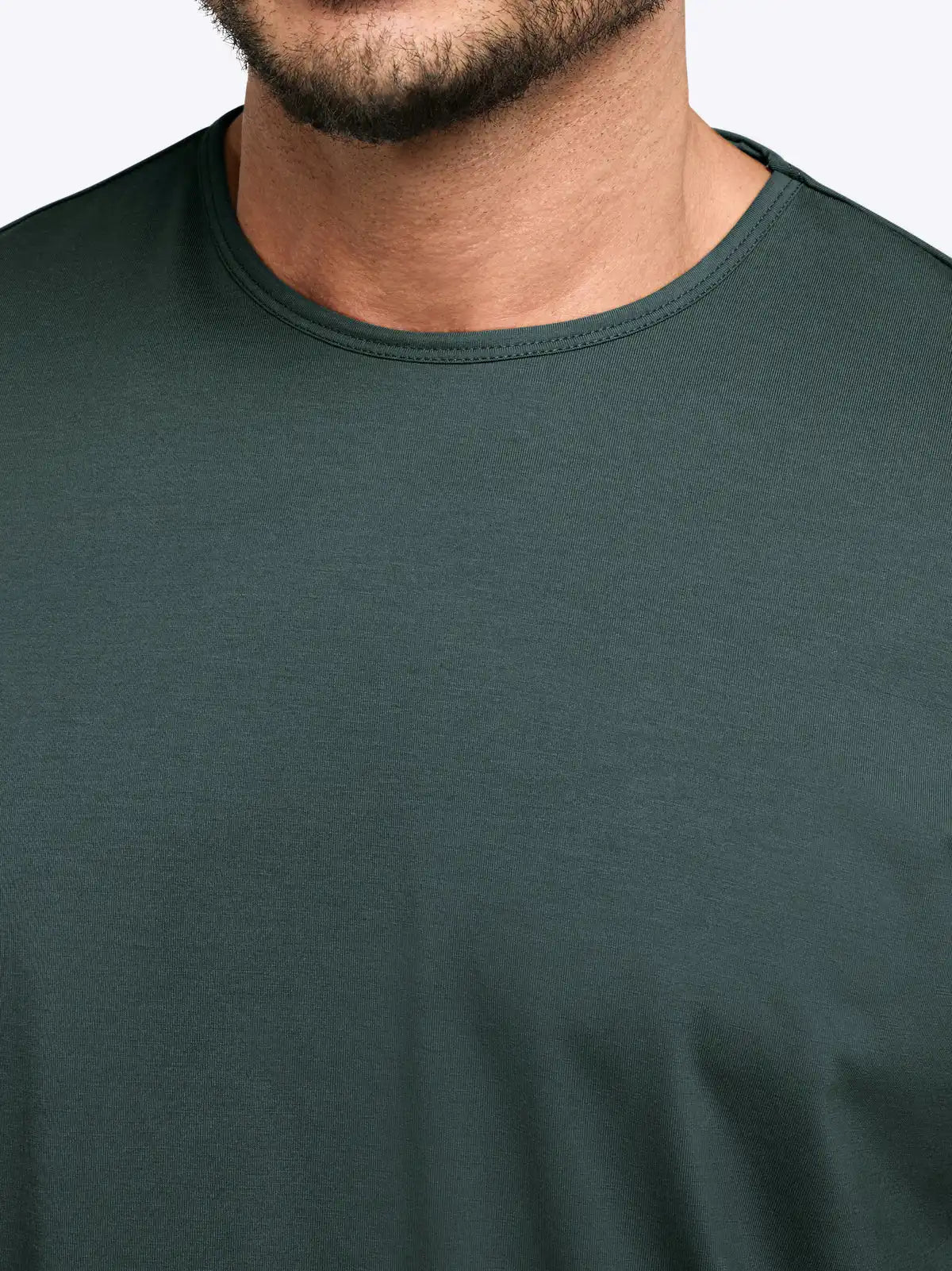 AO Split-Hem Tee | Black Signature-fit PYCA Pro®