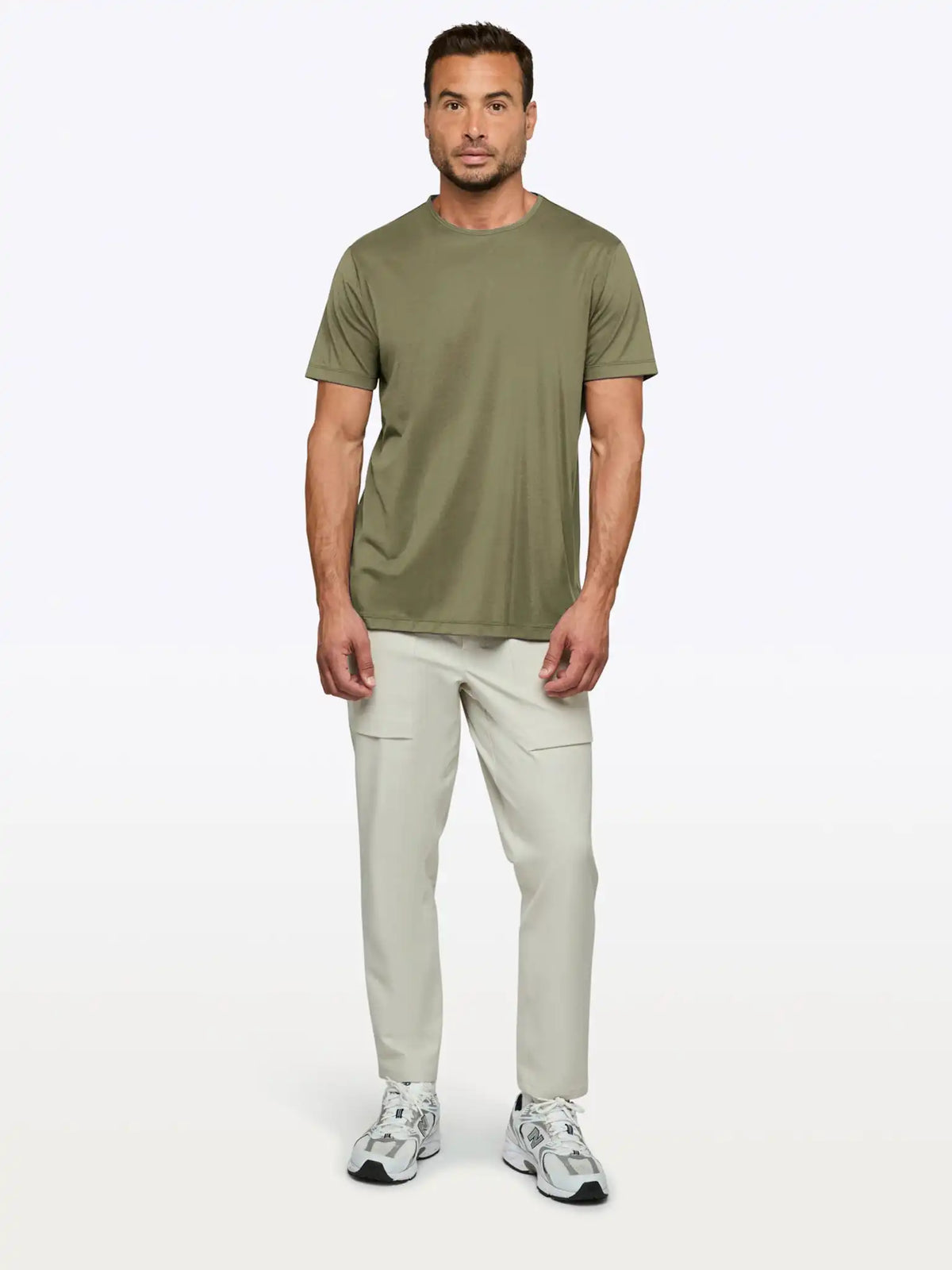 AO Split-Hem Tee | Black Signature-fit PYCA Pro®