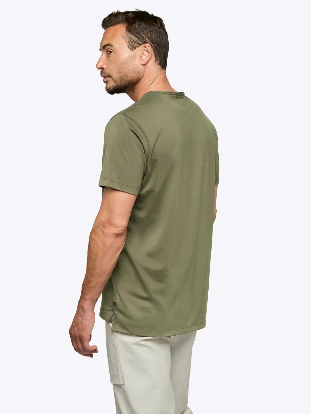AO Split-Hem Tee | Black Signature-fit PYCA Pro®