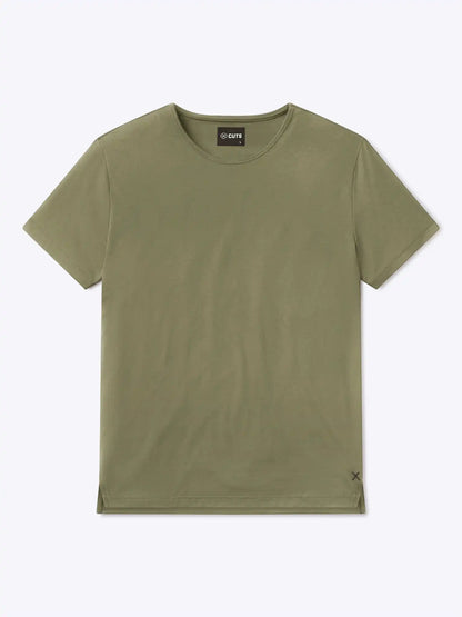 AO Split-Hem Tee | Black Signature-fit PYCA Pro®