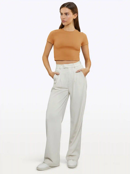 Tomboy Tee Cropped | Black Slim-fit Tomboy-Cotton™
