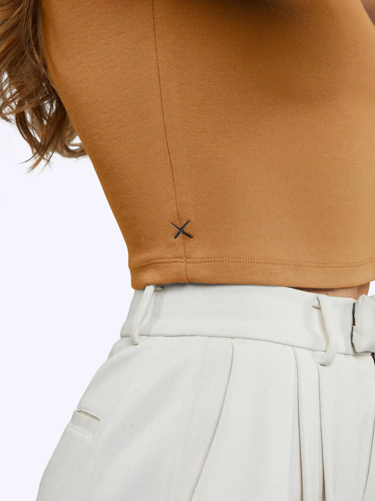 Tomboy Tee Cropped | Black Slim-fit Tomboy-Cotton™