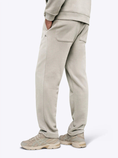 Divine Fleece Straight-Leg Sweatpant | Black Classic-fit