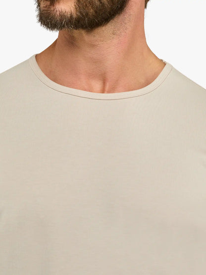AO Long Sleeve Curve-Hem Tee | Black Signature-fit PYCA Pro®