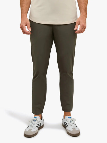 AO Jogger Pant | Dark Pine Slim-fit Versaknit®