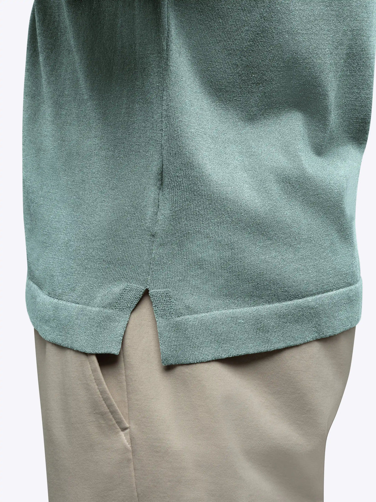 Riviera Knit Button Up | Burnt Oak Signature-Fit