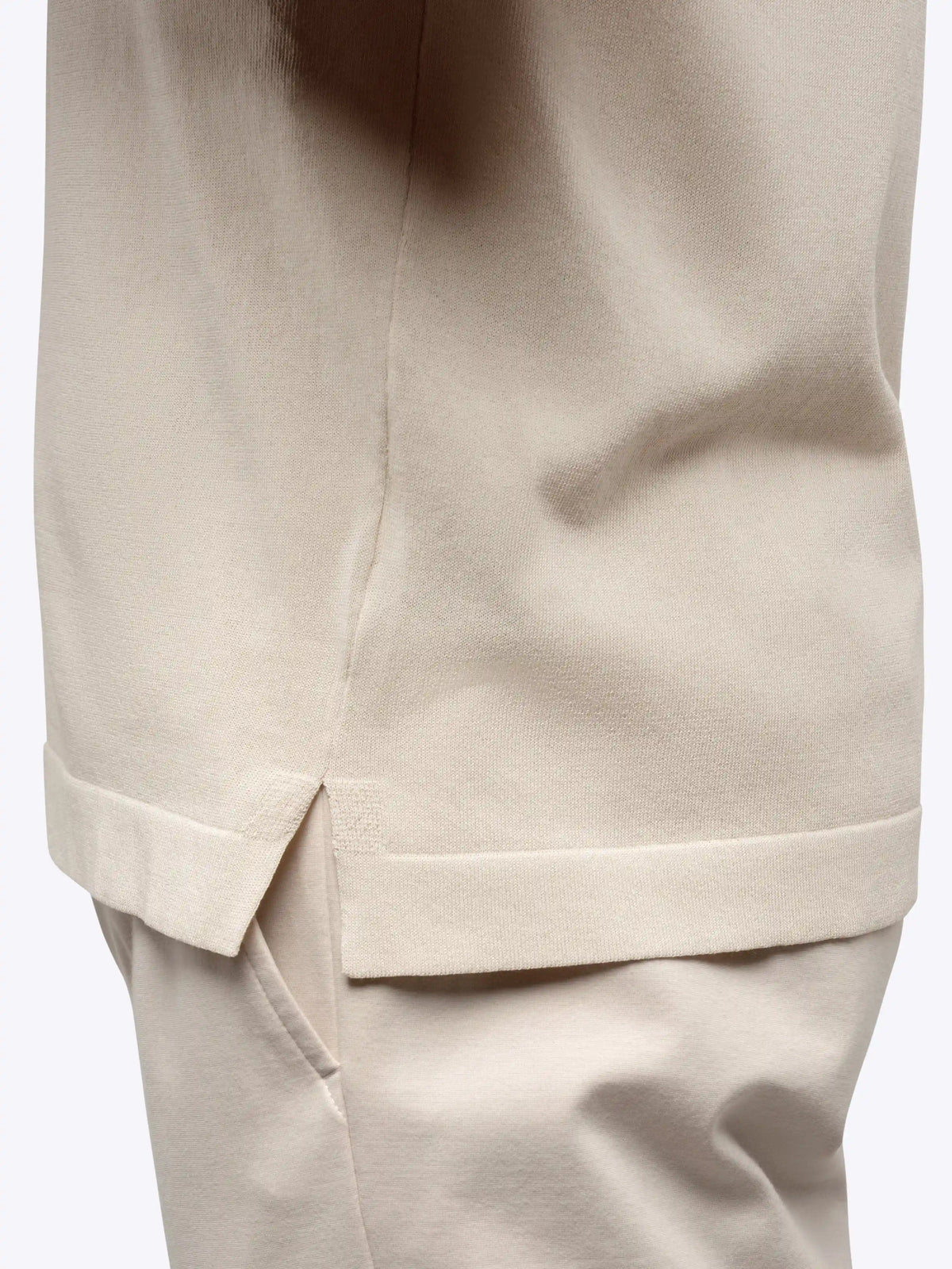Riviera Knit Button Up | Burnt Oak Signature-Fit