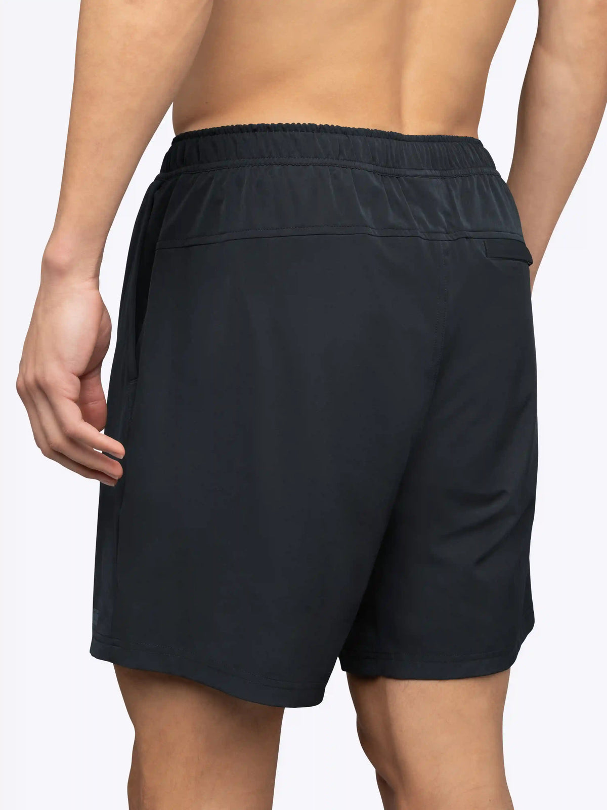 Crossover Active Short 7" Unlined | Black Classic-Fit