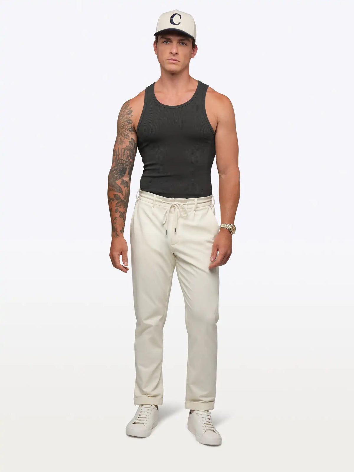 Essential Fitted Rib Tank | Black Form-Fitting