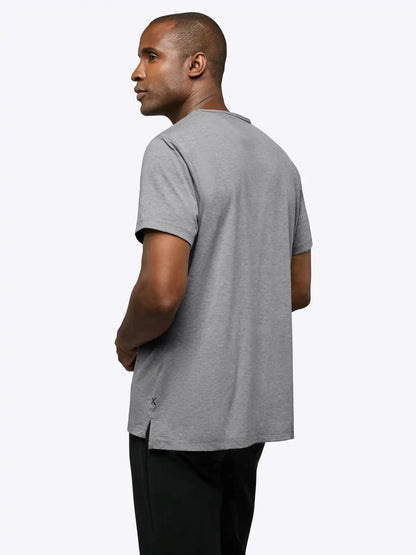 AO Split-Hem Tee | Black Signature-fit PYCA Pro®