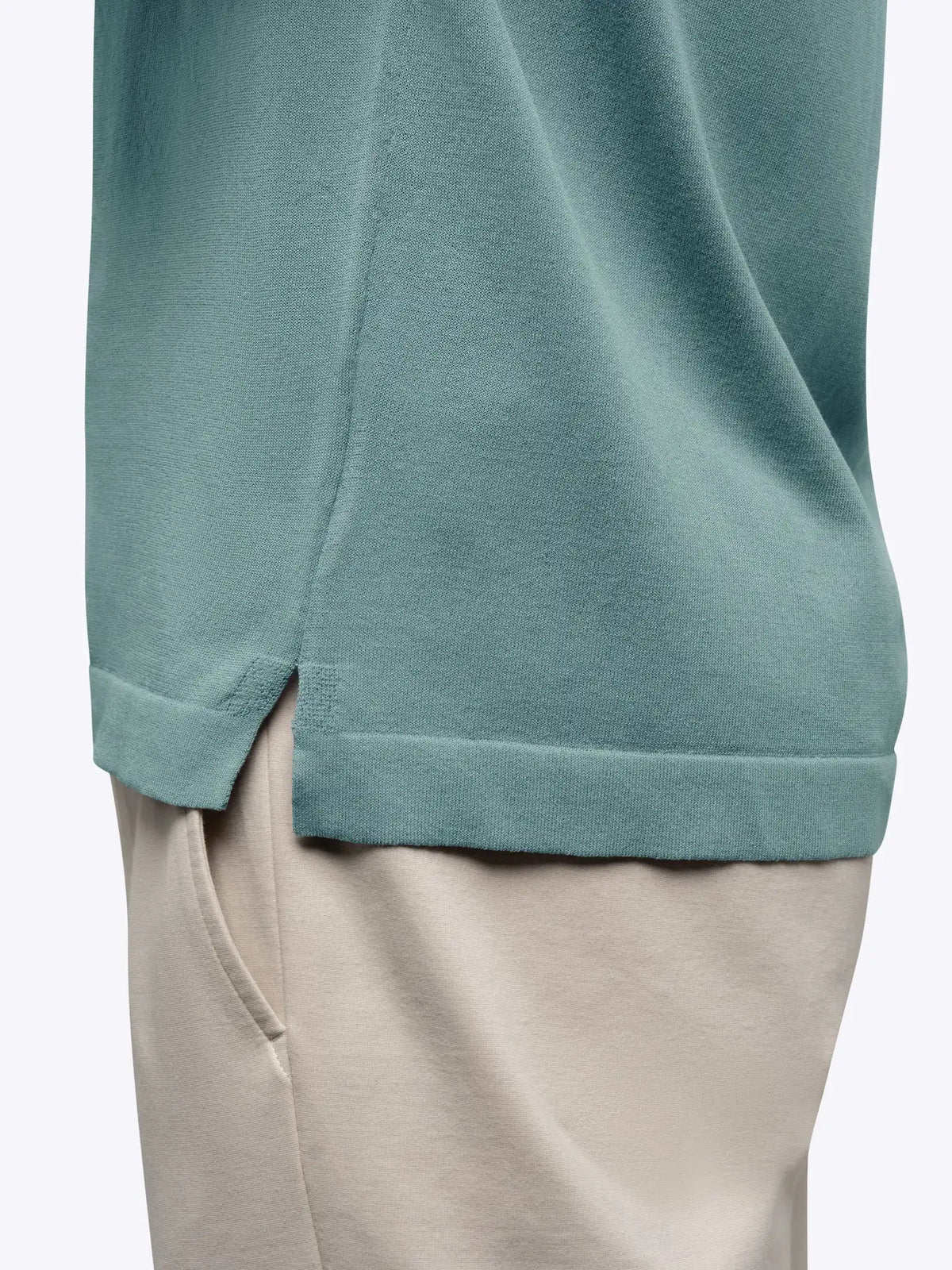 Riviera Knit Button Up | Burnt Oak Signature-Fit