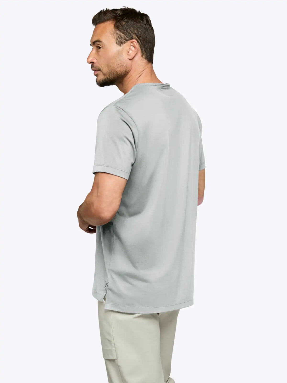 AO Split-Hem Tee | Black Signature-fit PYCA Pro®
