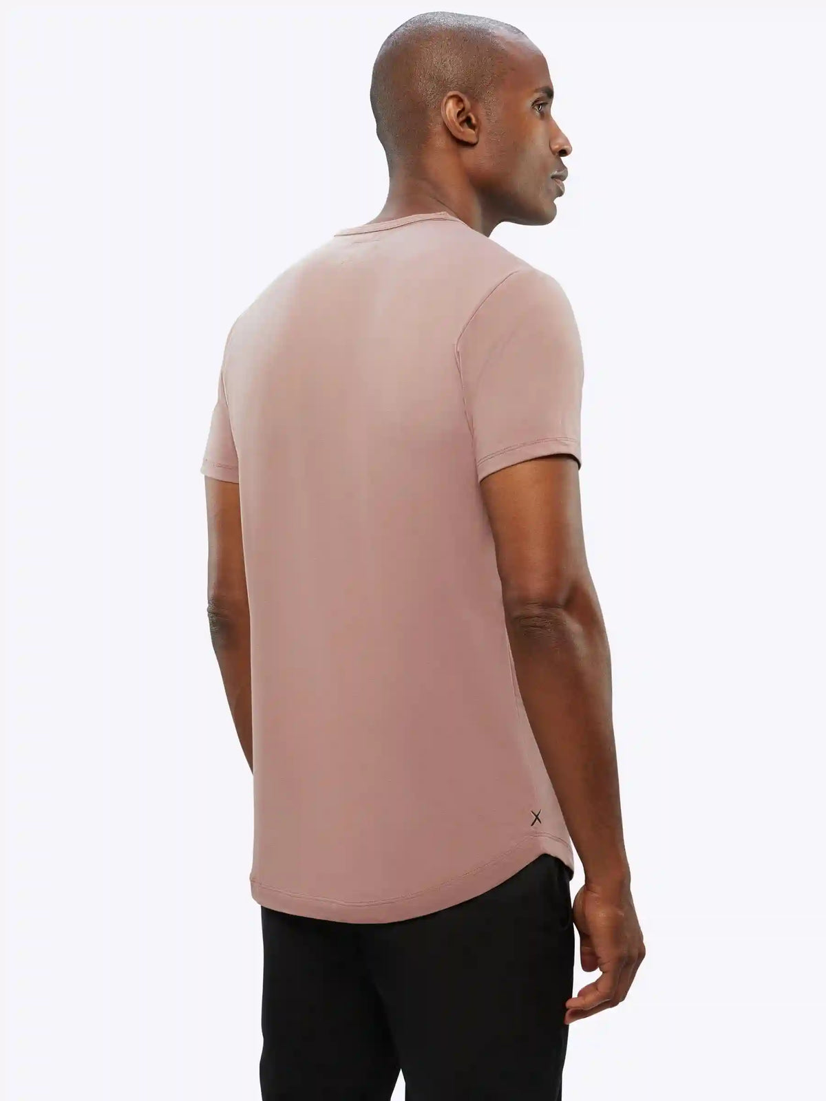 AO Curve-Hem Tee | White Signature-fit PYCA Pro®