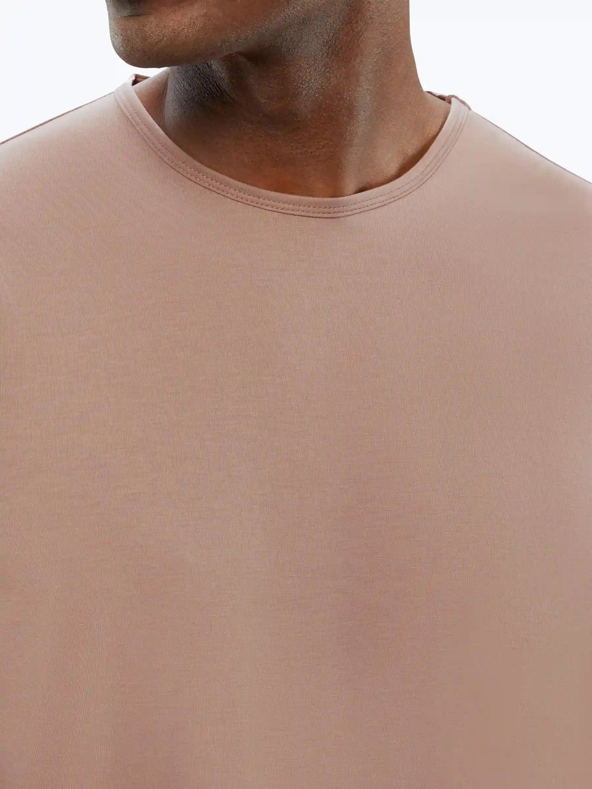 AO Curve-Hem Tee | White Signature-fit PYCA Pro®