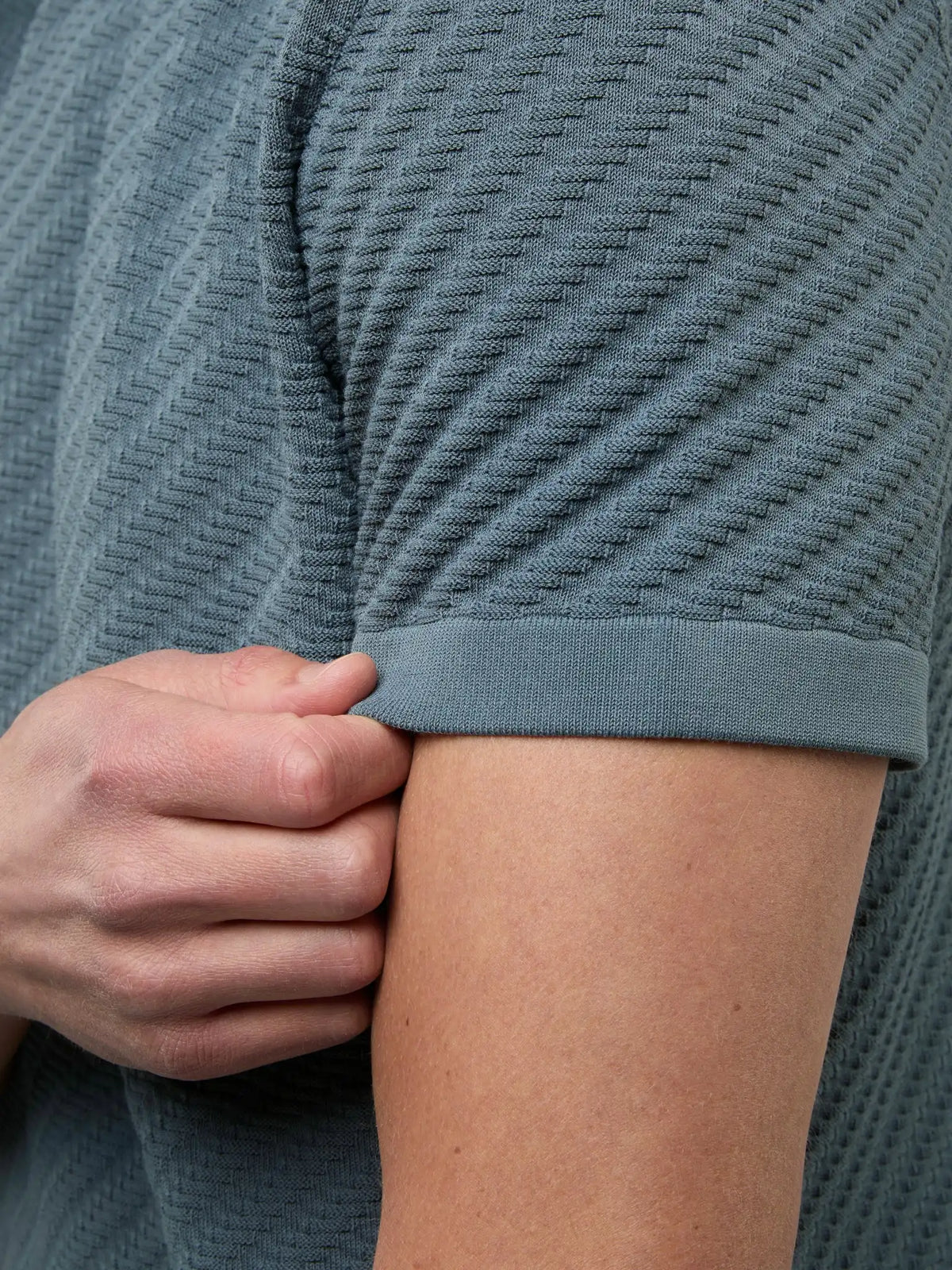 Riviera Knit Textured Tee | Sand Dune Signature-Fit