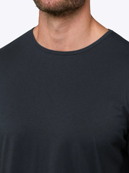 AO Curve-Hem Tee | White Signature-fit PYCA Pro®