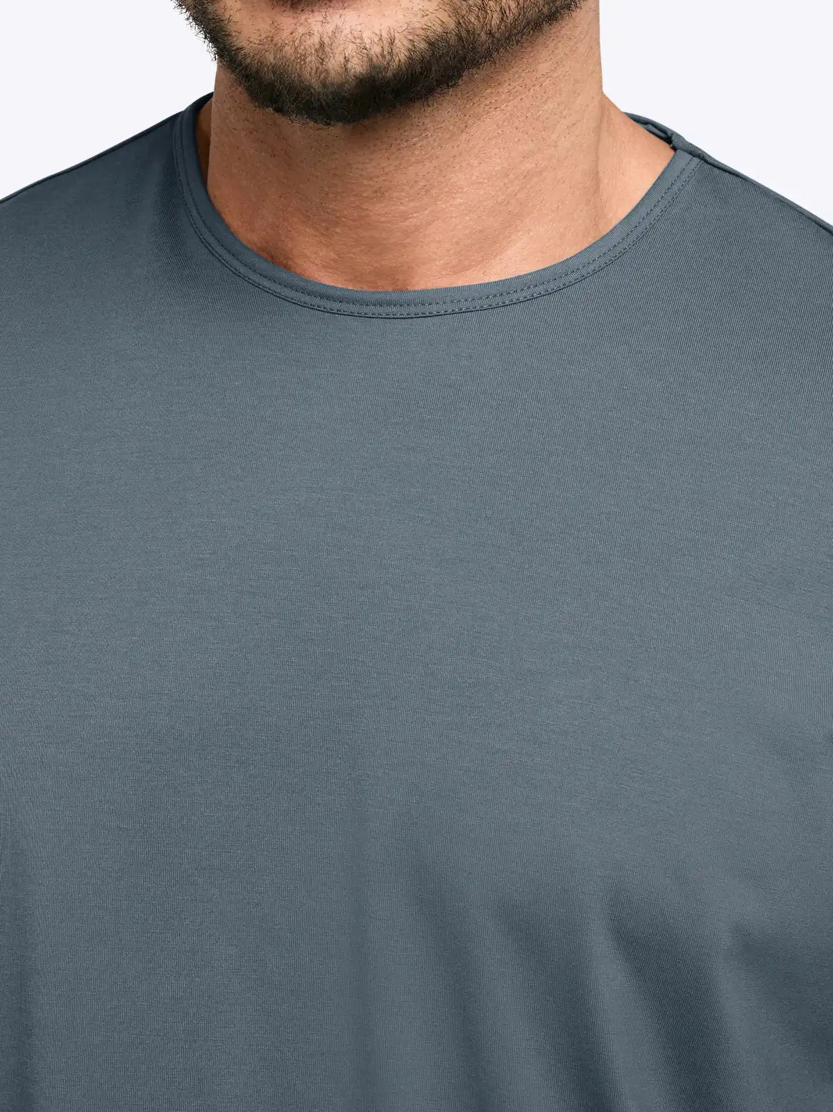 AO Split-Hem Tee | Black Signature-fit PYCA Pro®