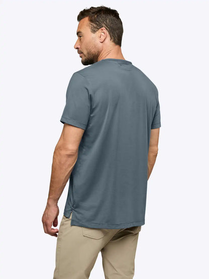 AO Split-Hem Tee | Black Signature-fit PYCA Pro®