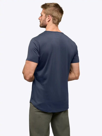 AO Henley Curve-Hem | Black Signature-fit PYCA Pro®