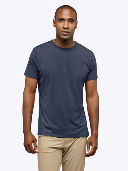 AO Split-Hem Tee | Black Signature-fit PYCA Pro®