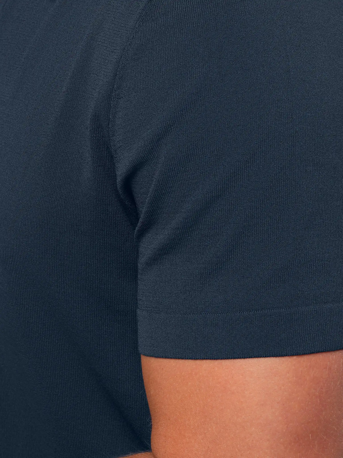 Riviera Knit Button Up | Burnt Oak Signature-Fit