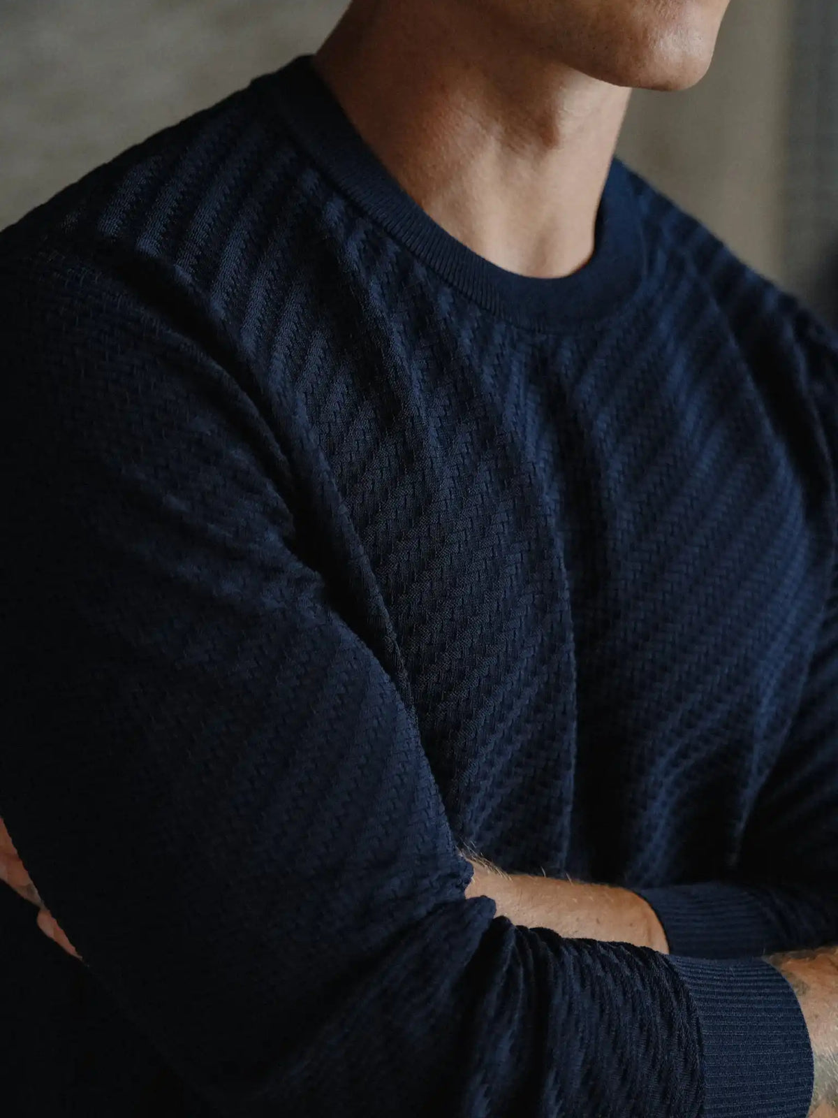 Riviera Knit Long Sleeve Textured Tee | Burnt Oak Signature-Fit