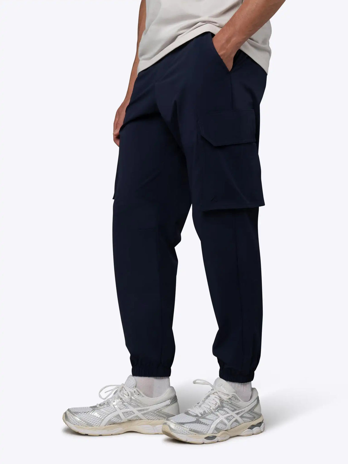 Traverse Tech Cargo Jogger | Obsidian Modern-Slim