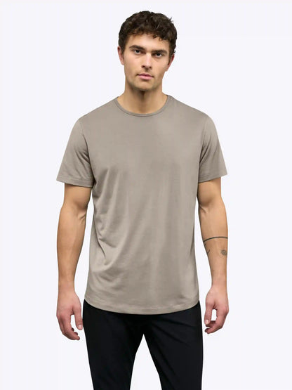 AO Curve-Hem Tee | White Signature-fit PYCA Pro®