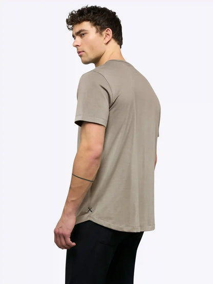 AO Curve-Hem Tee | White Signature-fit PYCA Pro®