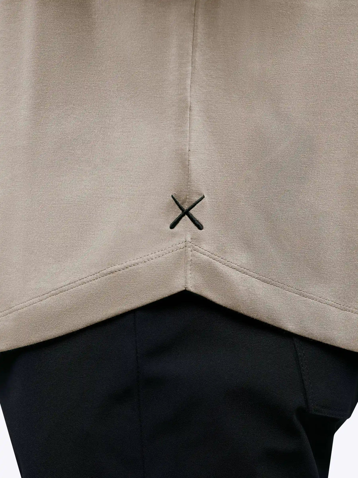 AO Curve-Hem Tee | White Signature-fit PYCA Pro®