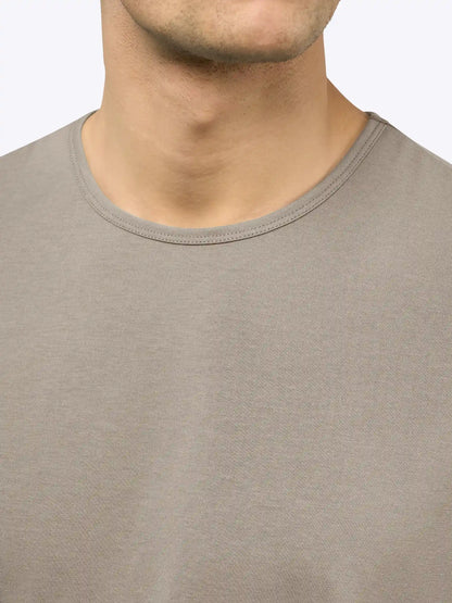 AO Curve-Hem Tee | White Signature-fit PYCA Pro®