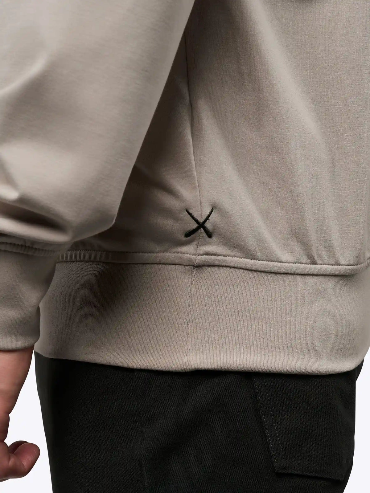 Hyperloop Q-Zip | Ivory Signature-Fit