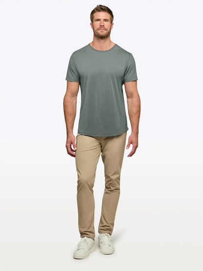 AO Curve-Hem Tee | White Signature-fit PYCA Pro®