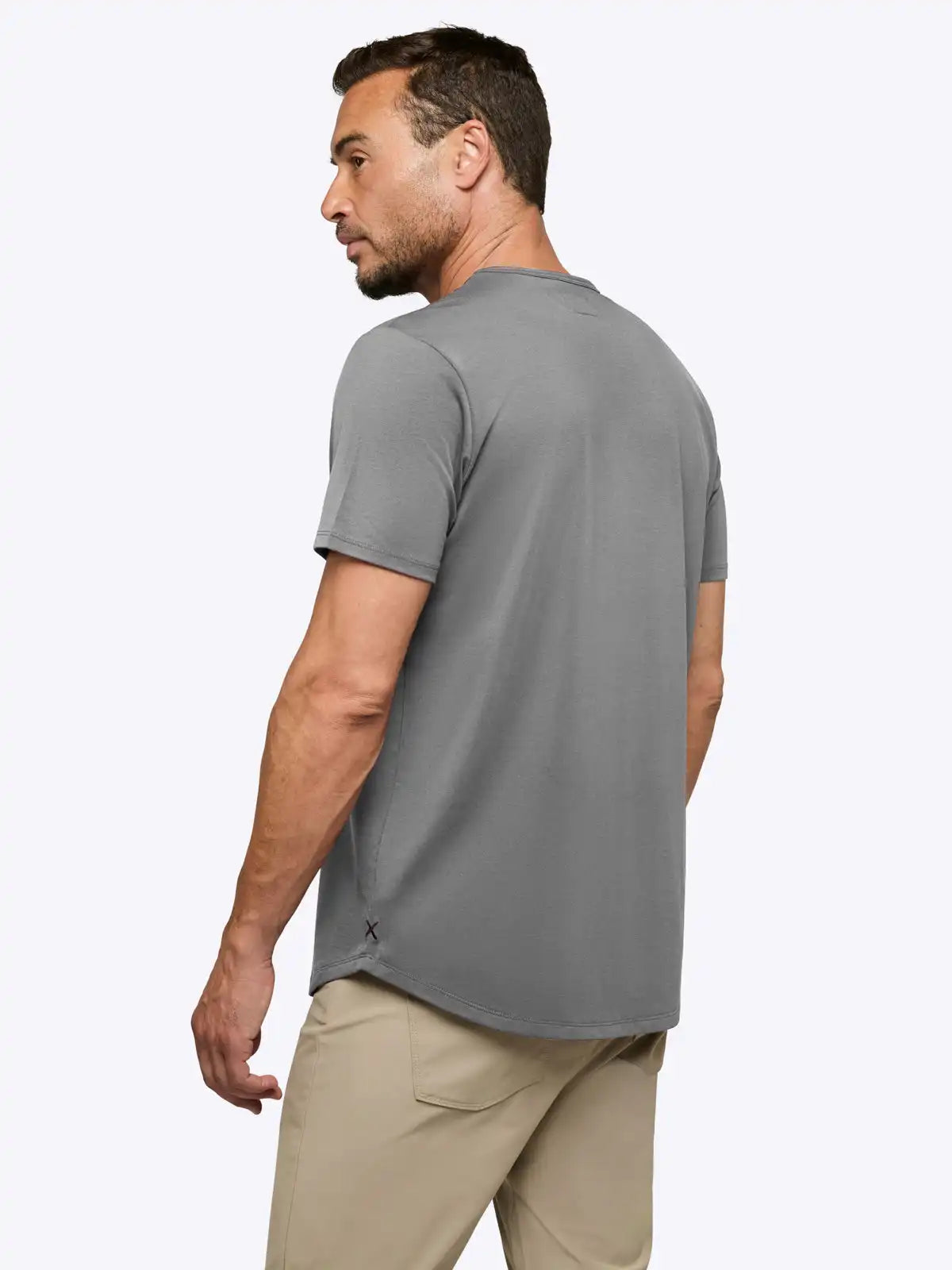 AO Curve-Hem Tee | White Signature-fit PYCA Pro®