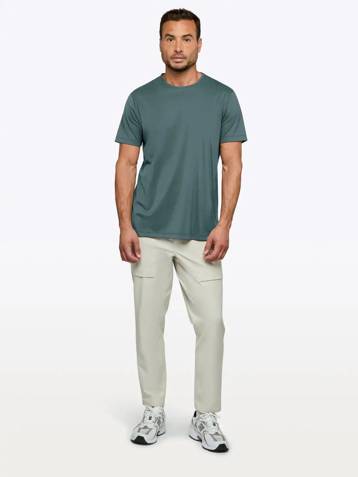 AO Split-Hem Tee | Black Signature-fit PYCA Pro®
