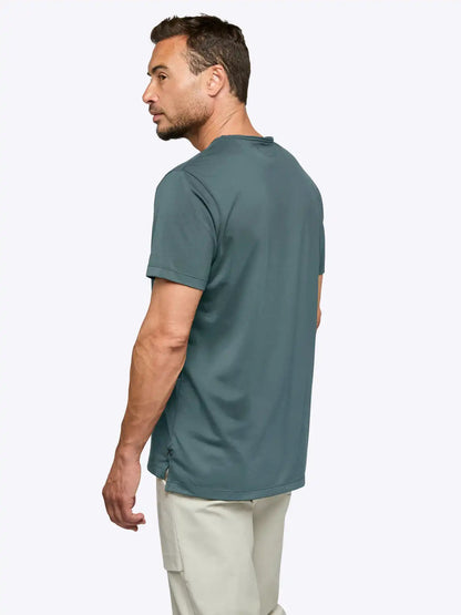 AO Split-Hem Tee | Black Signature-fit PYCA Pro®