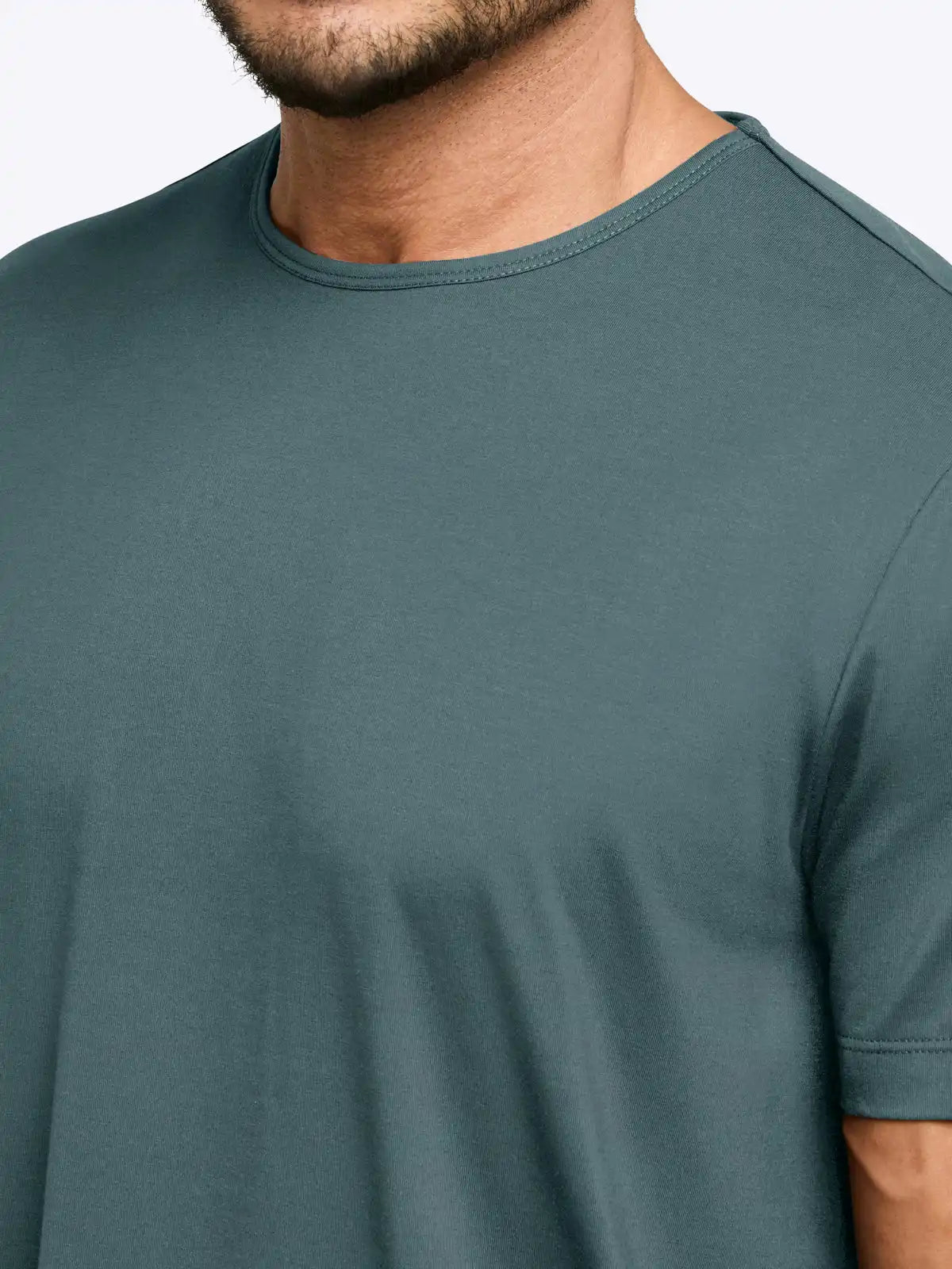 AO Split-Hem Tee | Black Signature-fit PYCA Pro®