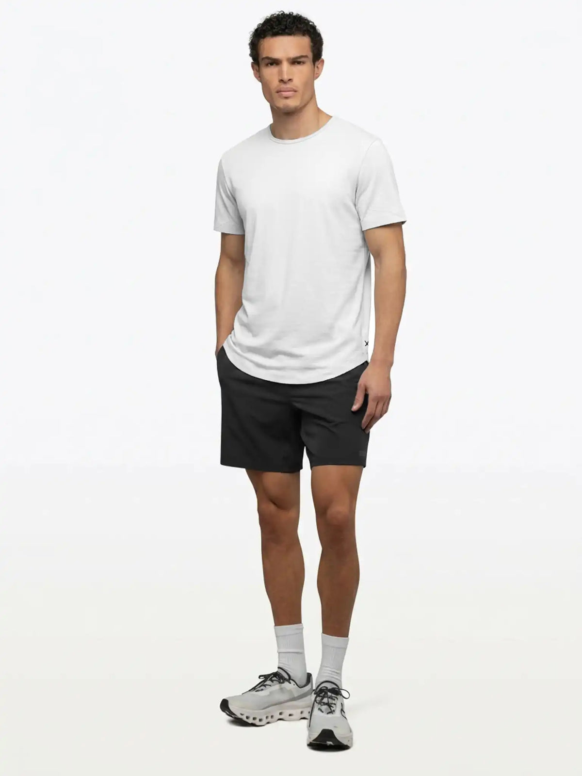Crossover Active Tee | White Signature-Fit