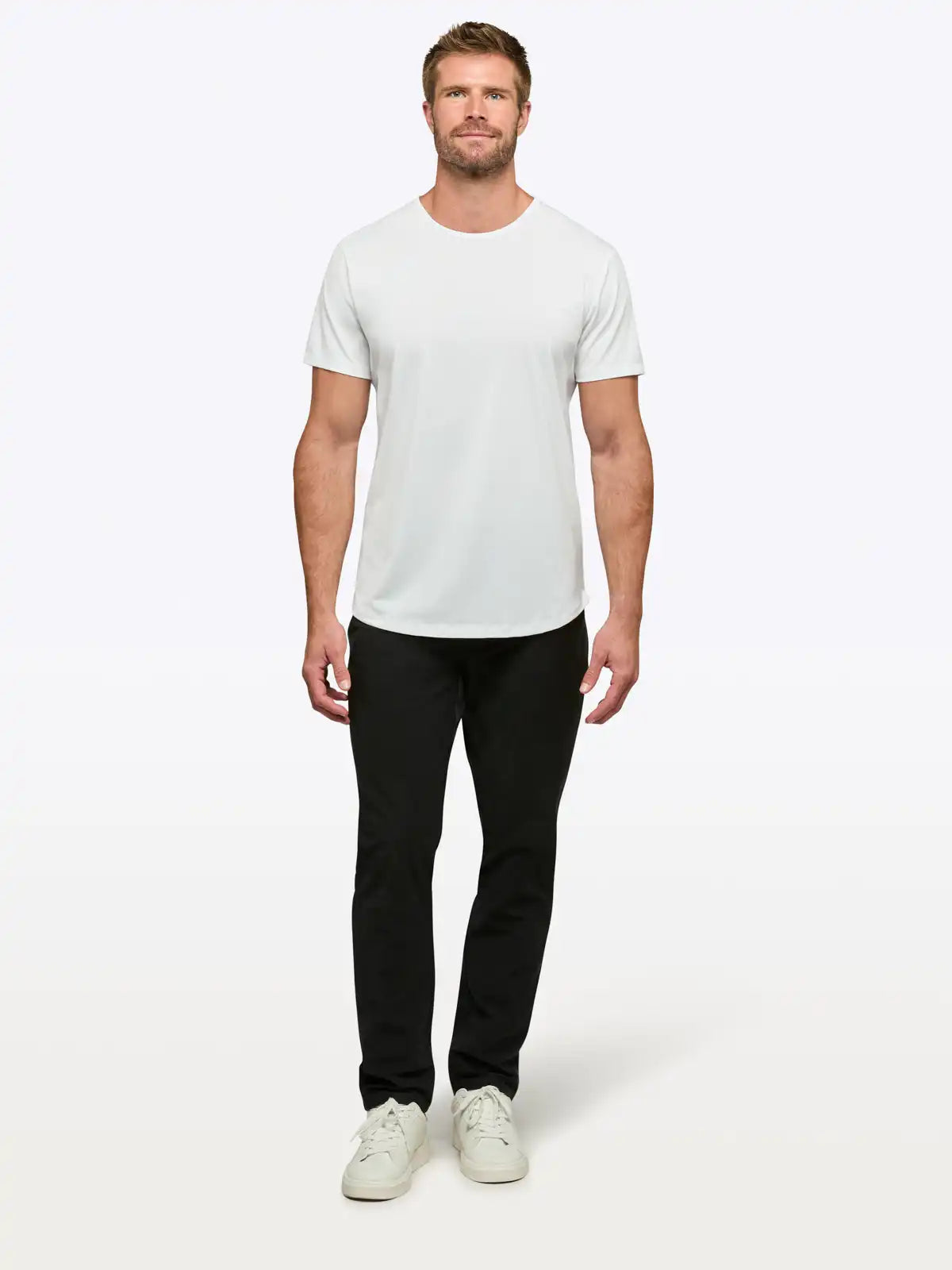 AO Curve-Hem Tee | White Signature-fit PYCA Pro®