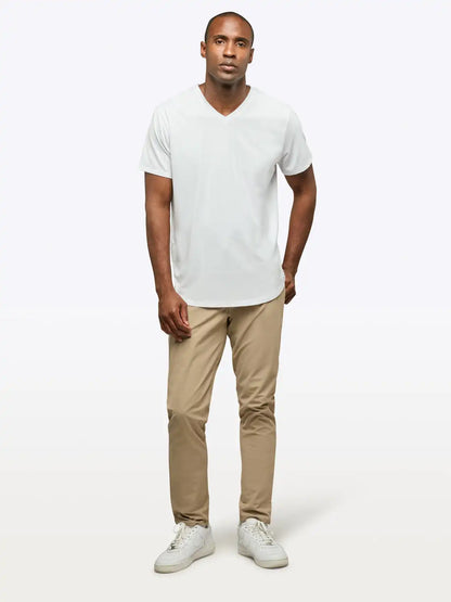 AO V-Neck Curve-Hem Tee | White Signature-fit PYCA Pro®