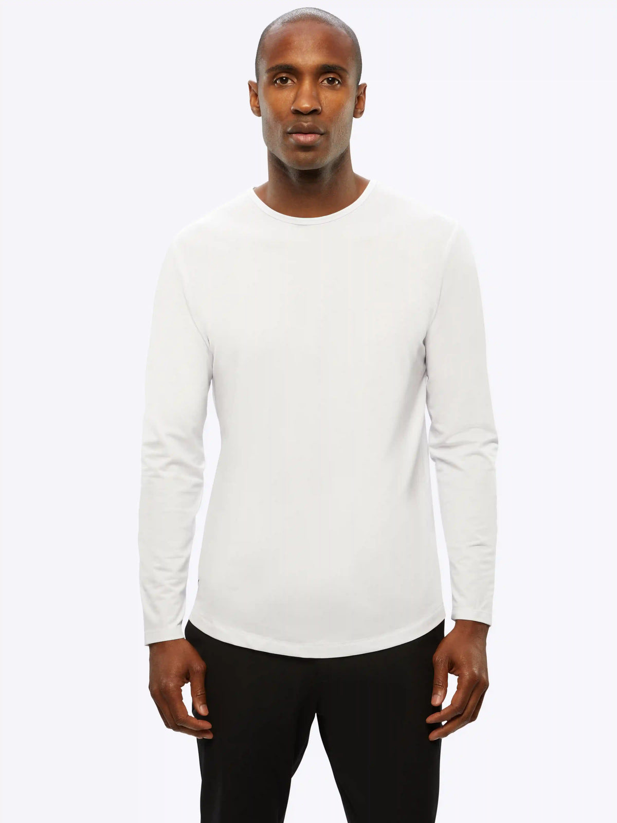 AO Long Sleeve Curve-Hem Tee | Black Signature-fit PYCA Pro®
