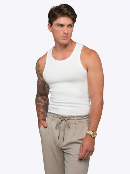Essential Fitted Rib Tank 6 Pack | Black Form-Fitting