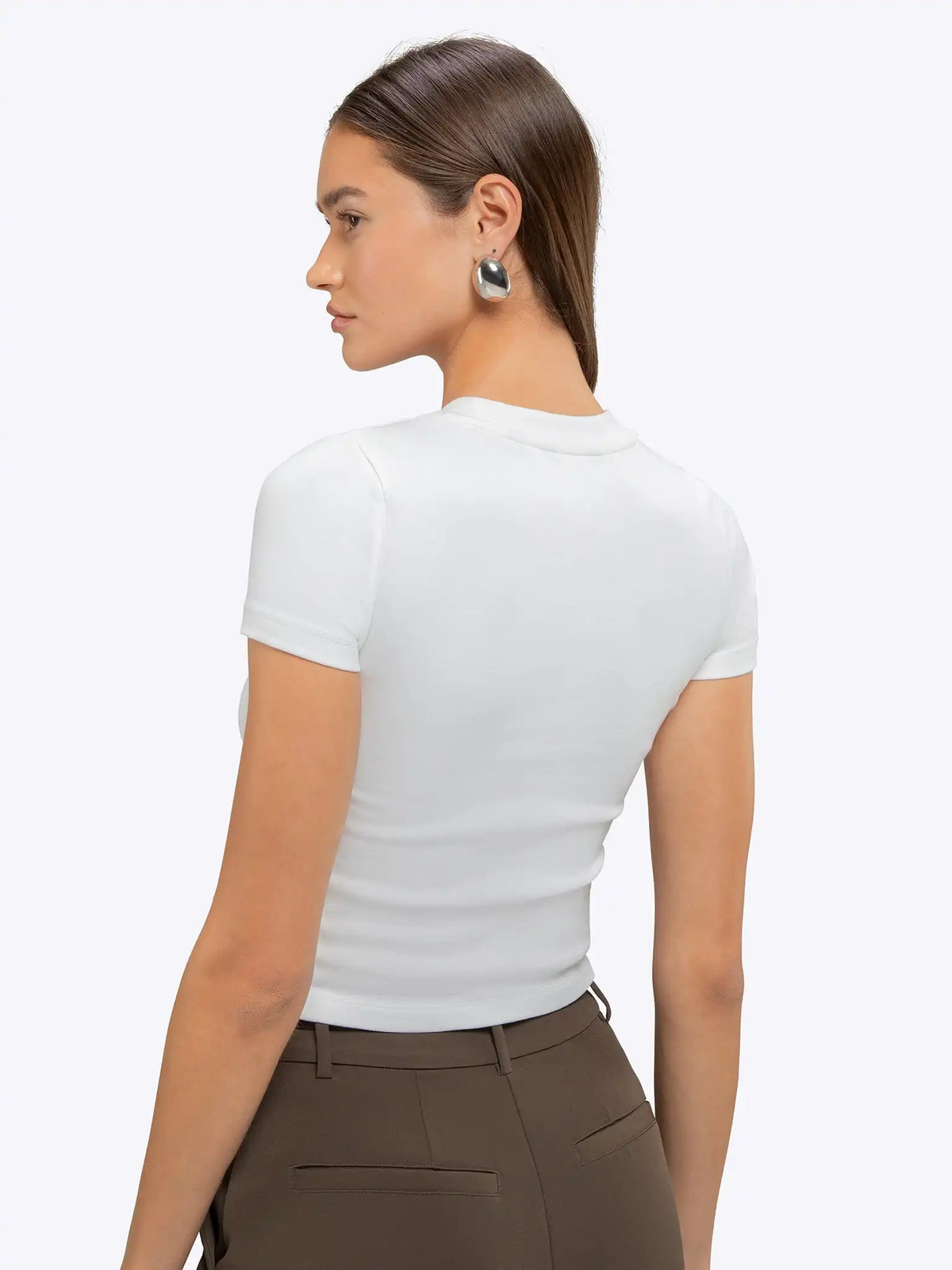 Tomboy Tee | White Slim-Fit Tomboy-Cotton™